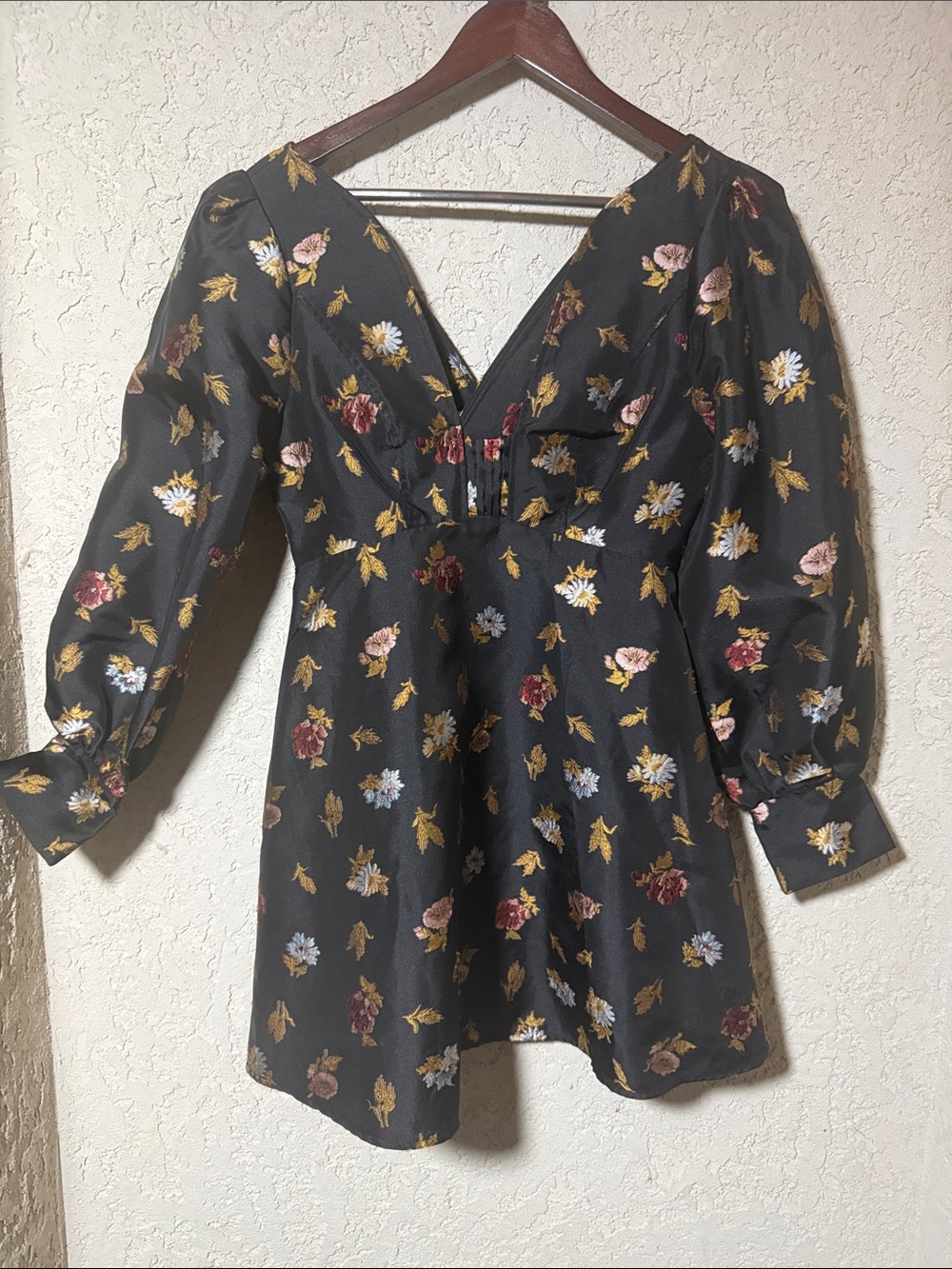 Floral V-Neck Puff Sleeve Black Mini Dress